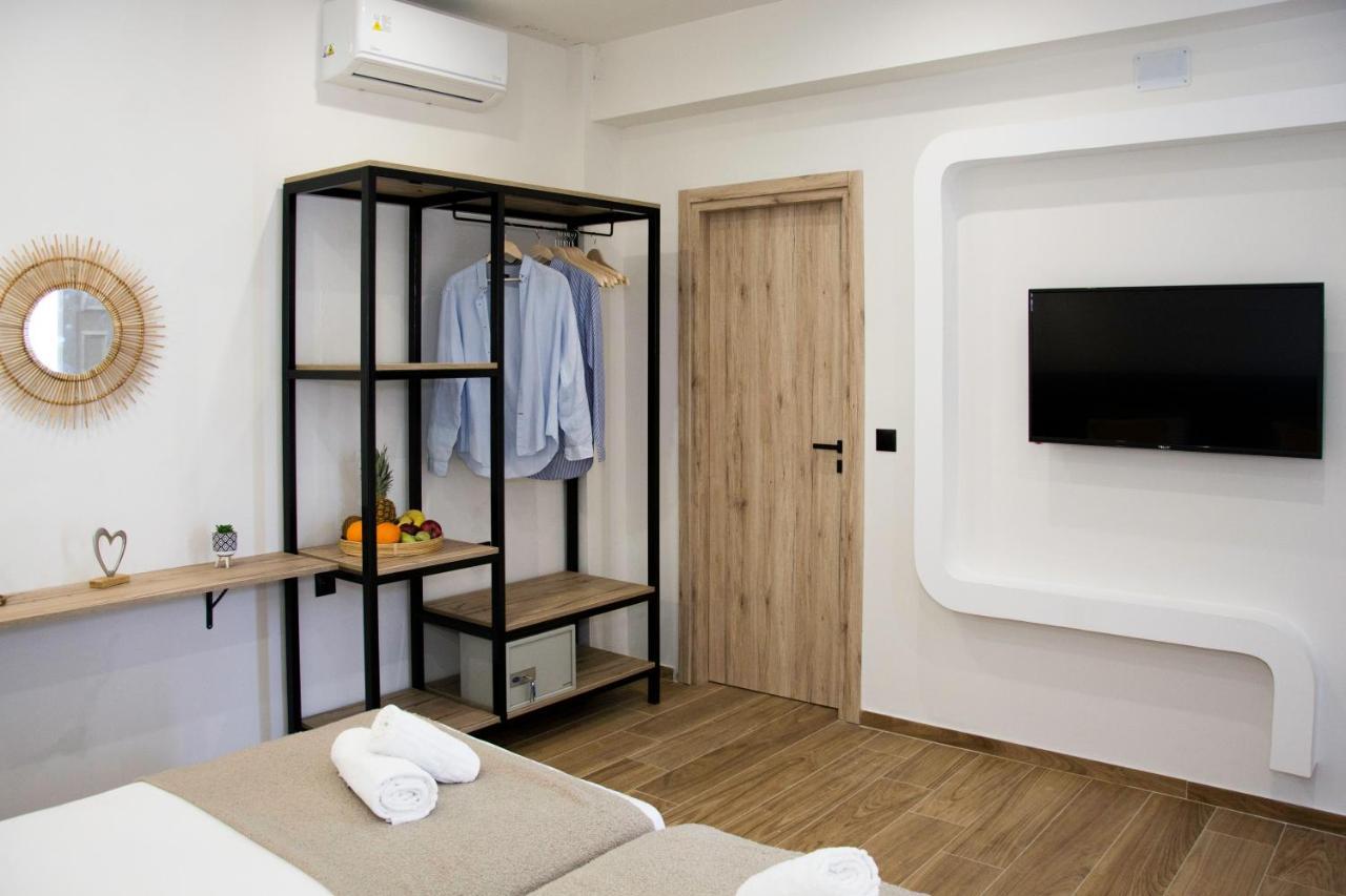 Big Max Guesthouse Kávos المظهر الخارجي الصورة