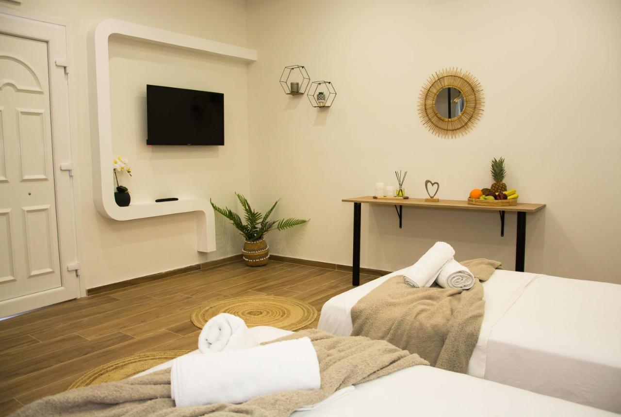 Big Max Guesthouse Kávos المظهر الخارجي الصورة